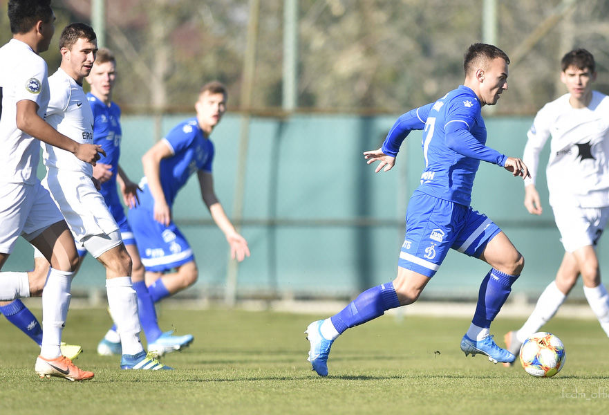 Матч иртыш авангард. Празднование Динамо Киев u19.