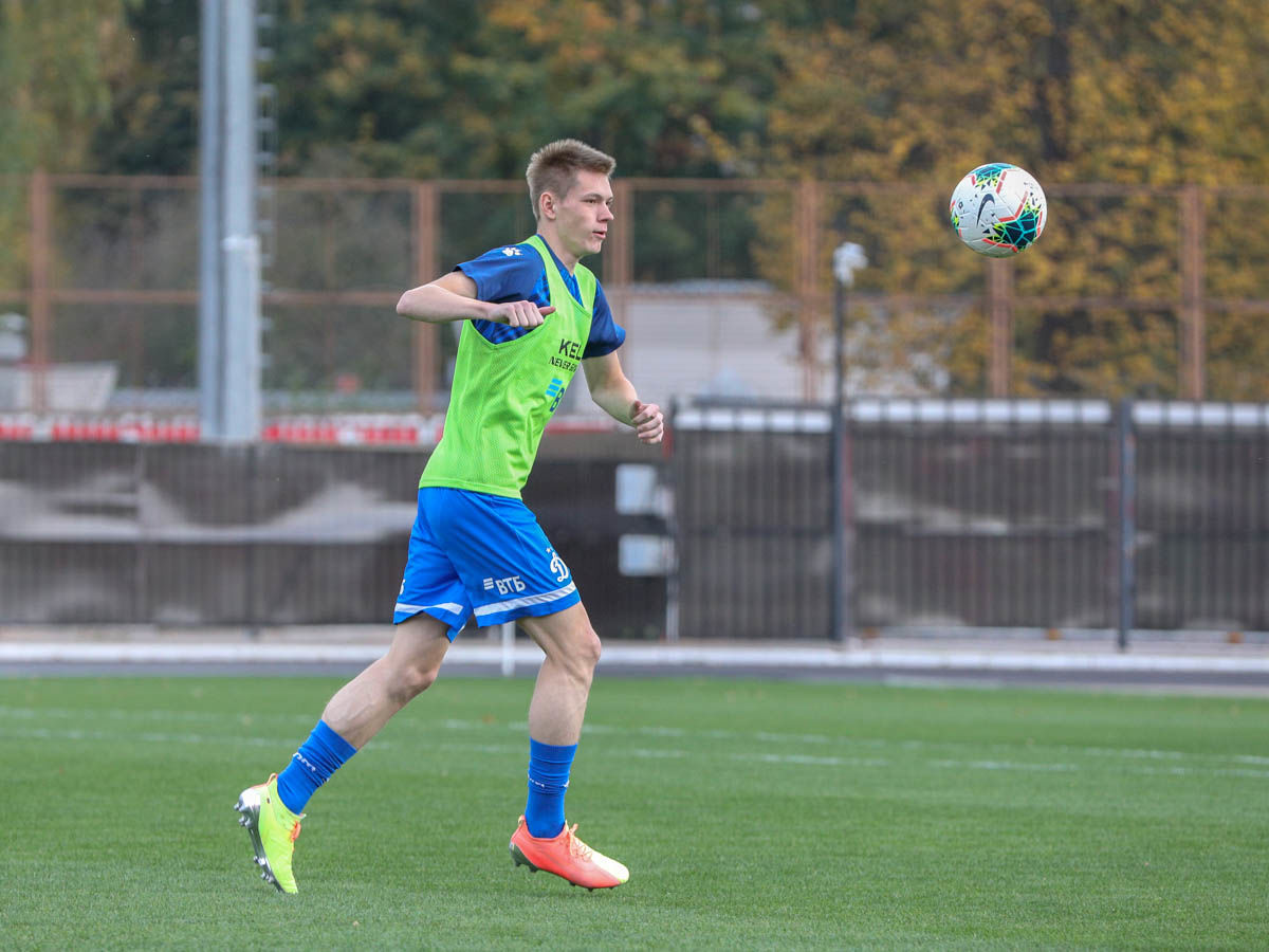 Alexander Kutitsky defender FC «Dynamo» Moscow: biography of the player on the official website