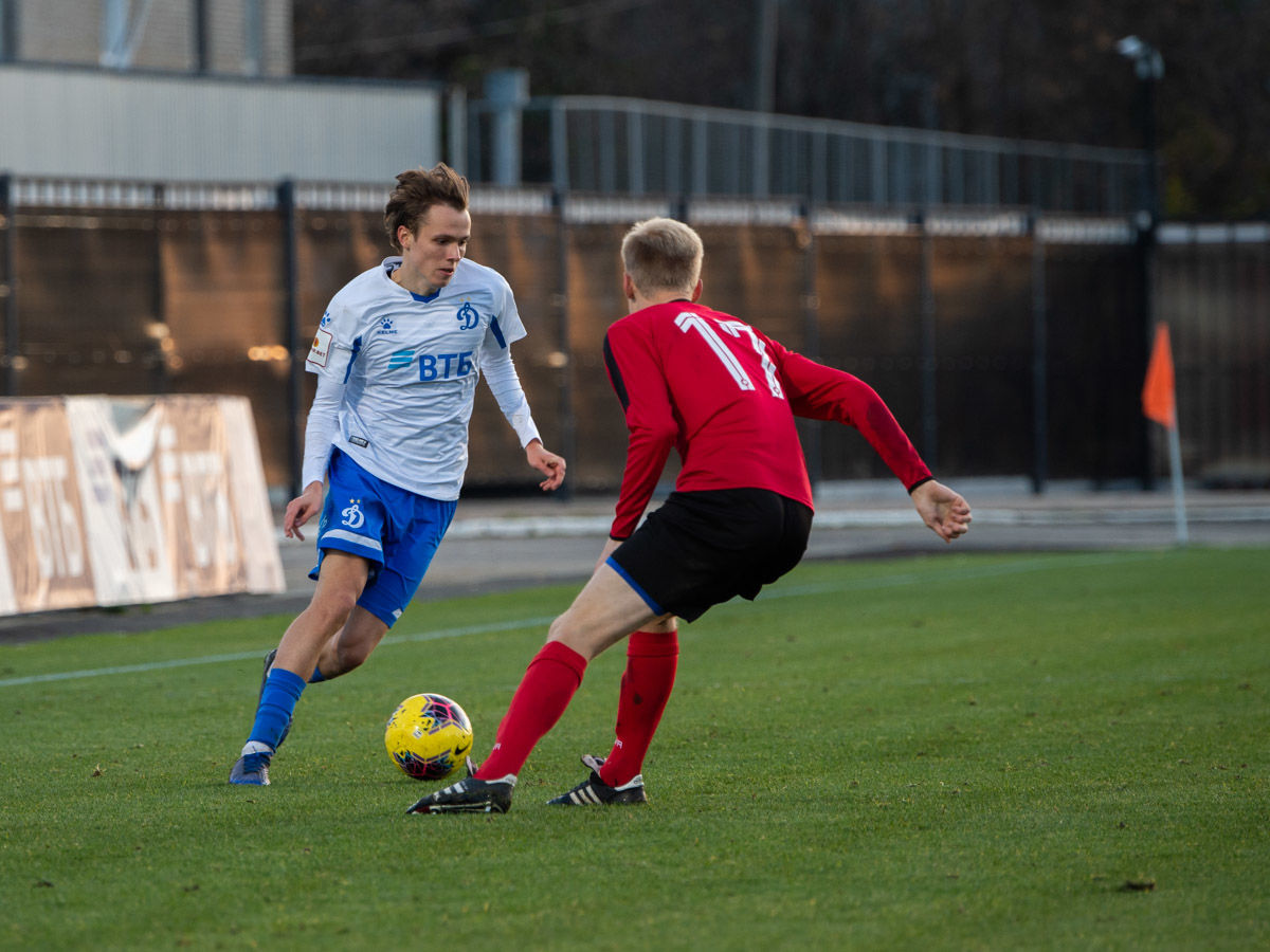 Dynamo Moscow team | Vladislav Karapuzov — midfielder. Dynamo Moscow official website