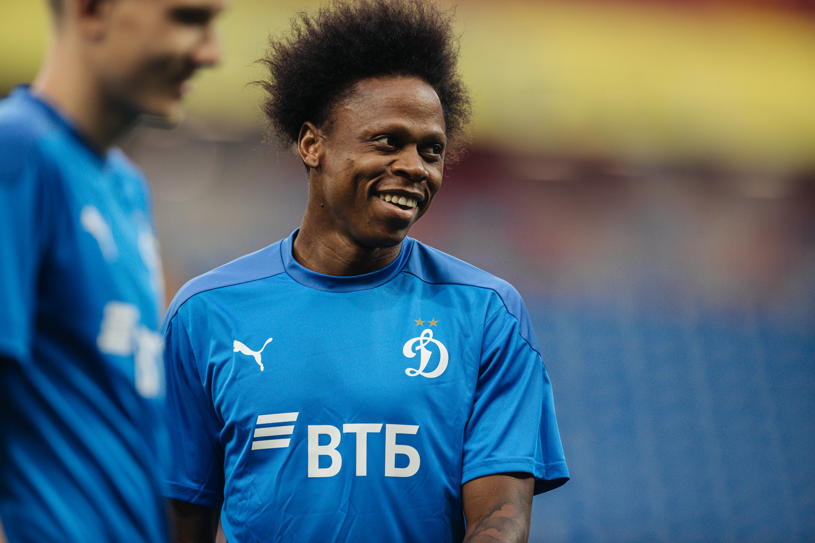 Clinton Mua N'Jie striker of FC «Dynamo» Moscow: biography