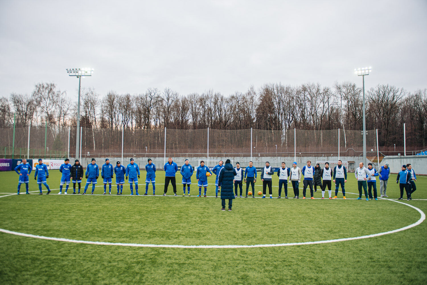 Товарищеский матч между болельщиками и ветеранами «Динамо»