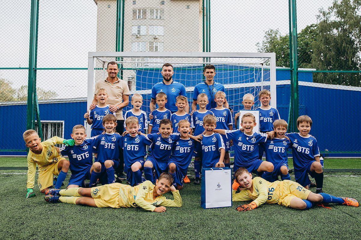 В Белгороде открылась футбольная школа «Динамо»