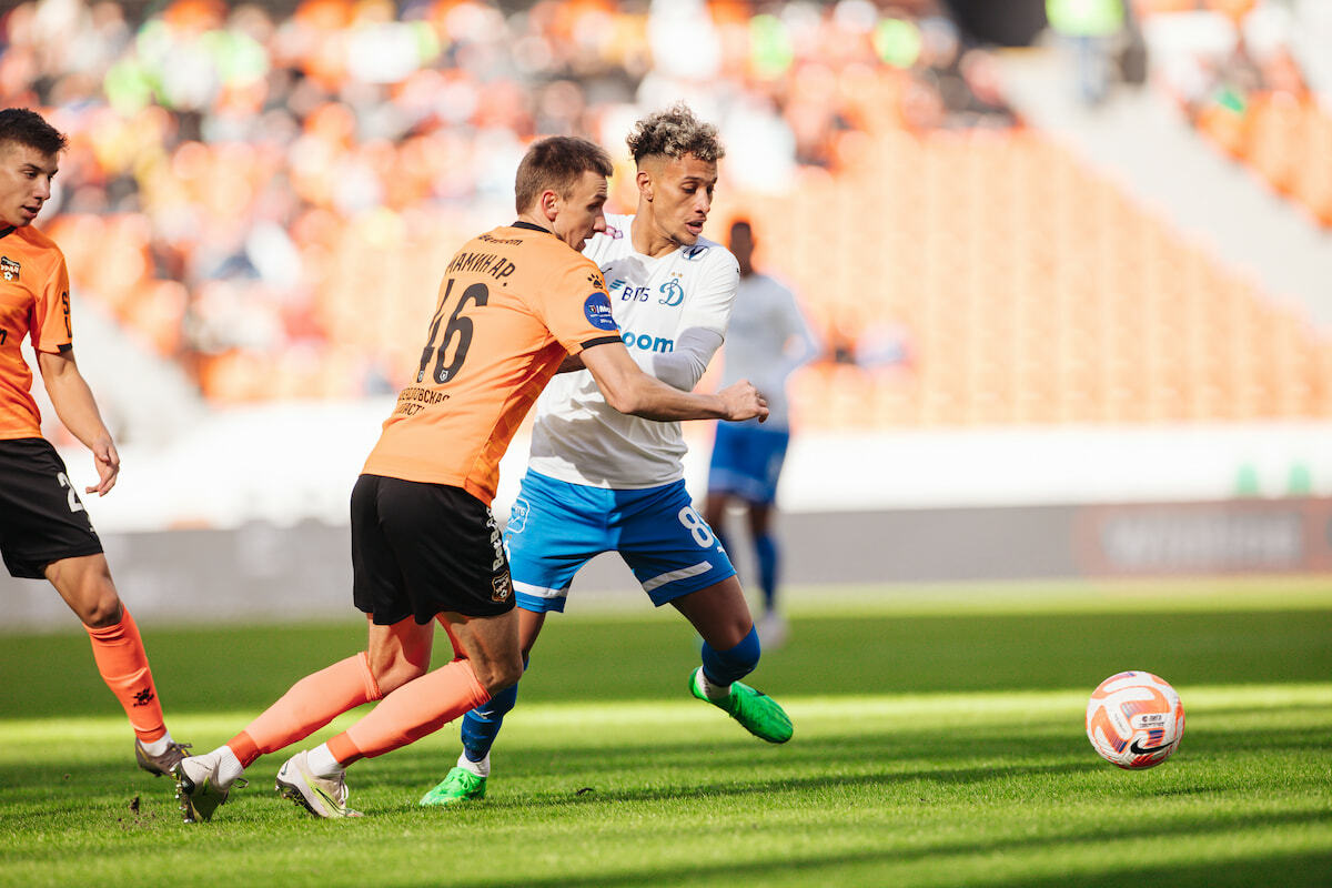 Los jugadores del Dynamo perdieron de visitante ante el "Ural".