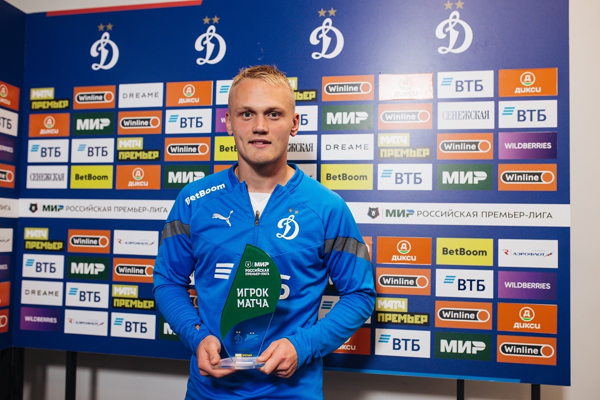 Tyukavin es reconocido como el mejor jugador del partido "Dynamo" - "Zenit"