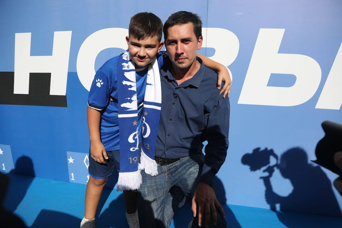 The bone marrow donor met the recipient for the first time at the Dynamo — Akhmat match