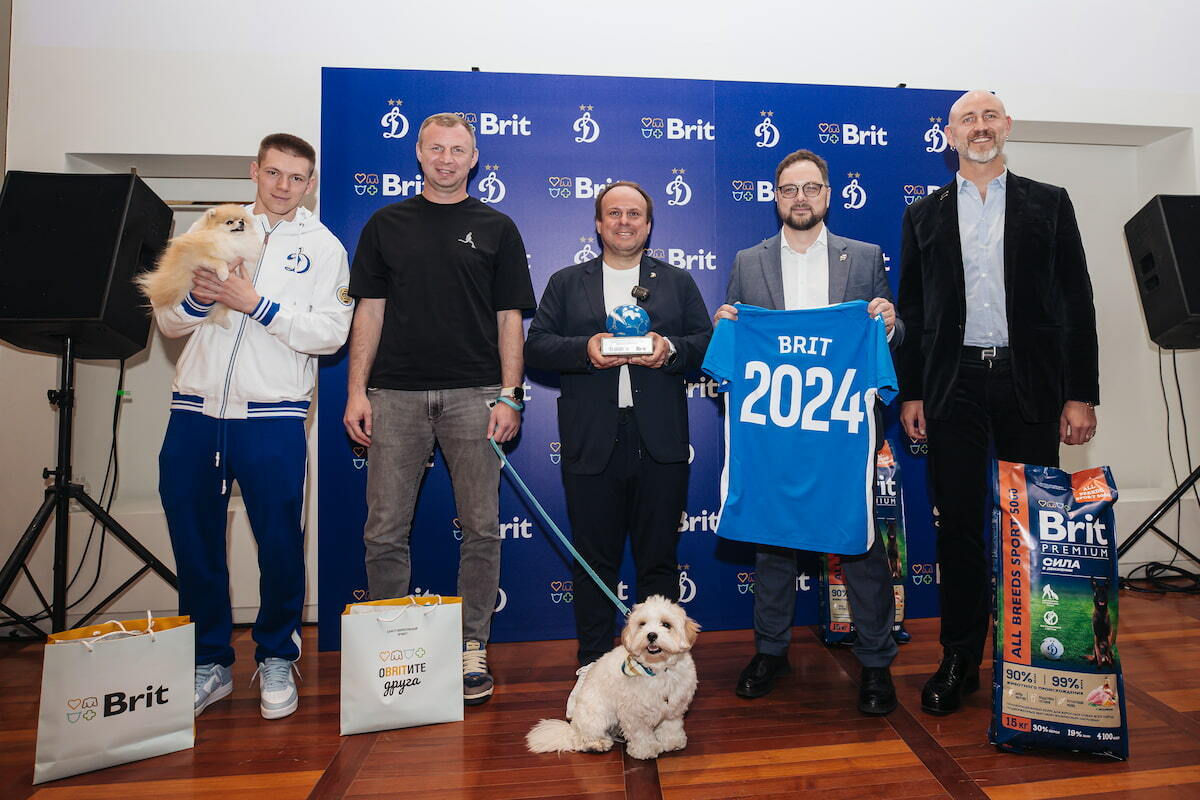 Noticias del FC "Dynamo" Moscú | La marca de alimentos para gatos y perros Brit — nuevo socio del FC "Dynamo". Sitio oficial del club Dynamo.